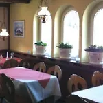 Und Restaurant Petit Robby * Веннингштедт